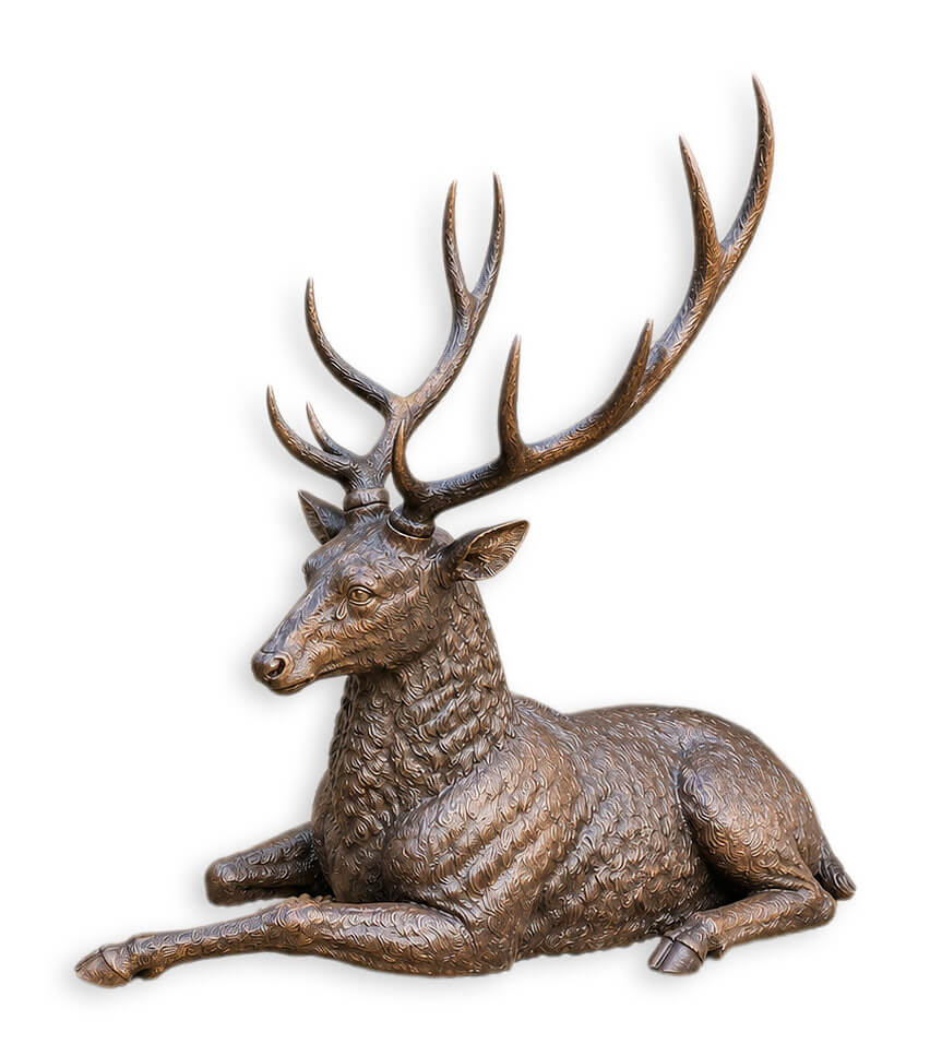 bronze statue, tierfigur, gehörnte skulptur, liegender hirsch, dekost statue