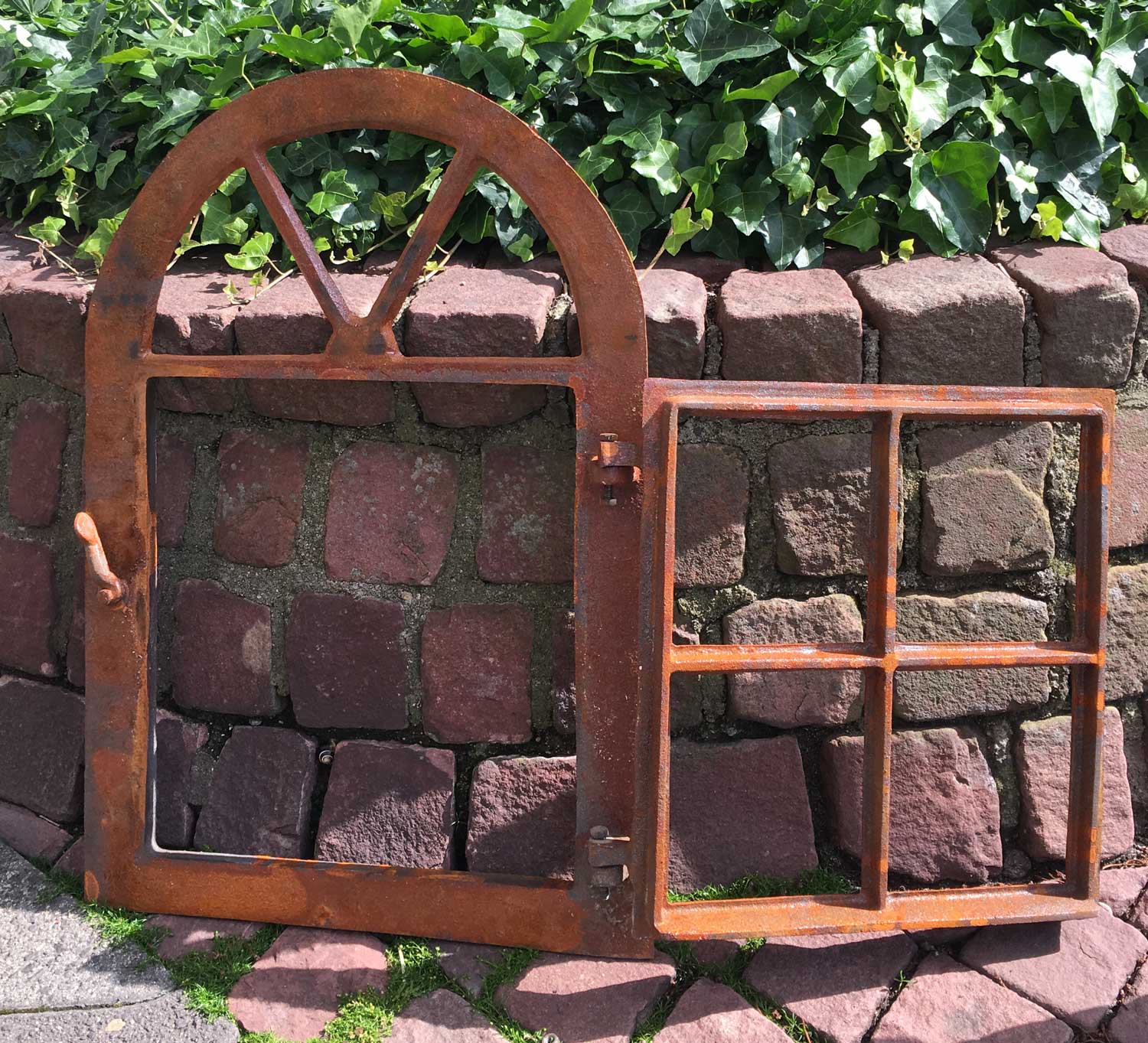 Stallfenster Fenster zum Öffnen Scheunenfenster Eisen Rost 39,5x57,5cm AntikstilStallfenster Fenster zum Öffnen Scheunenfenster Eisen Rost 39,5x57,5cm Antikstil