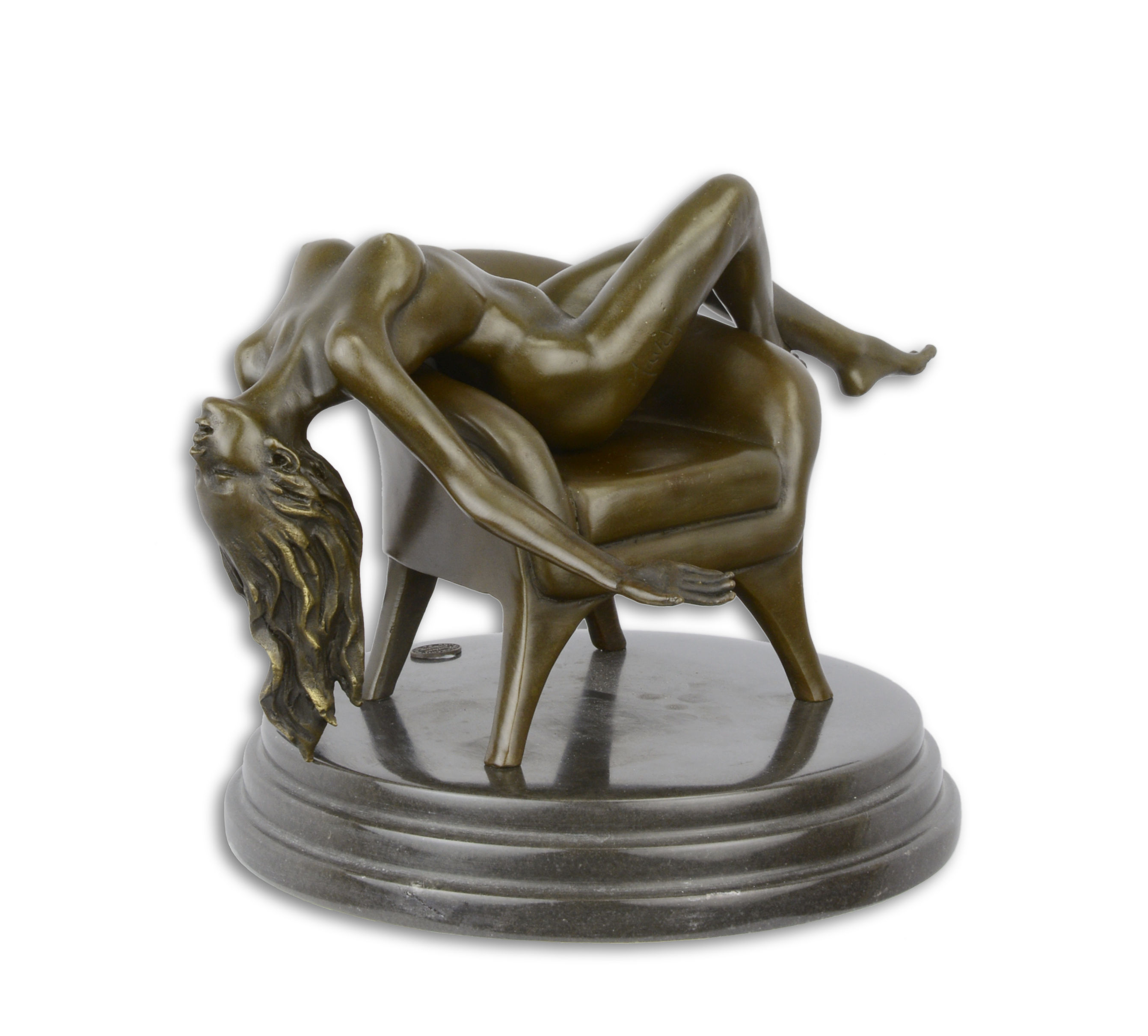 Sculpture en bronze femme sur fauteuil art nu érotique figure style antique