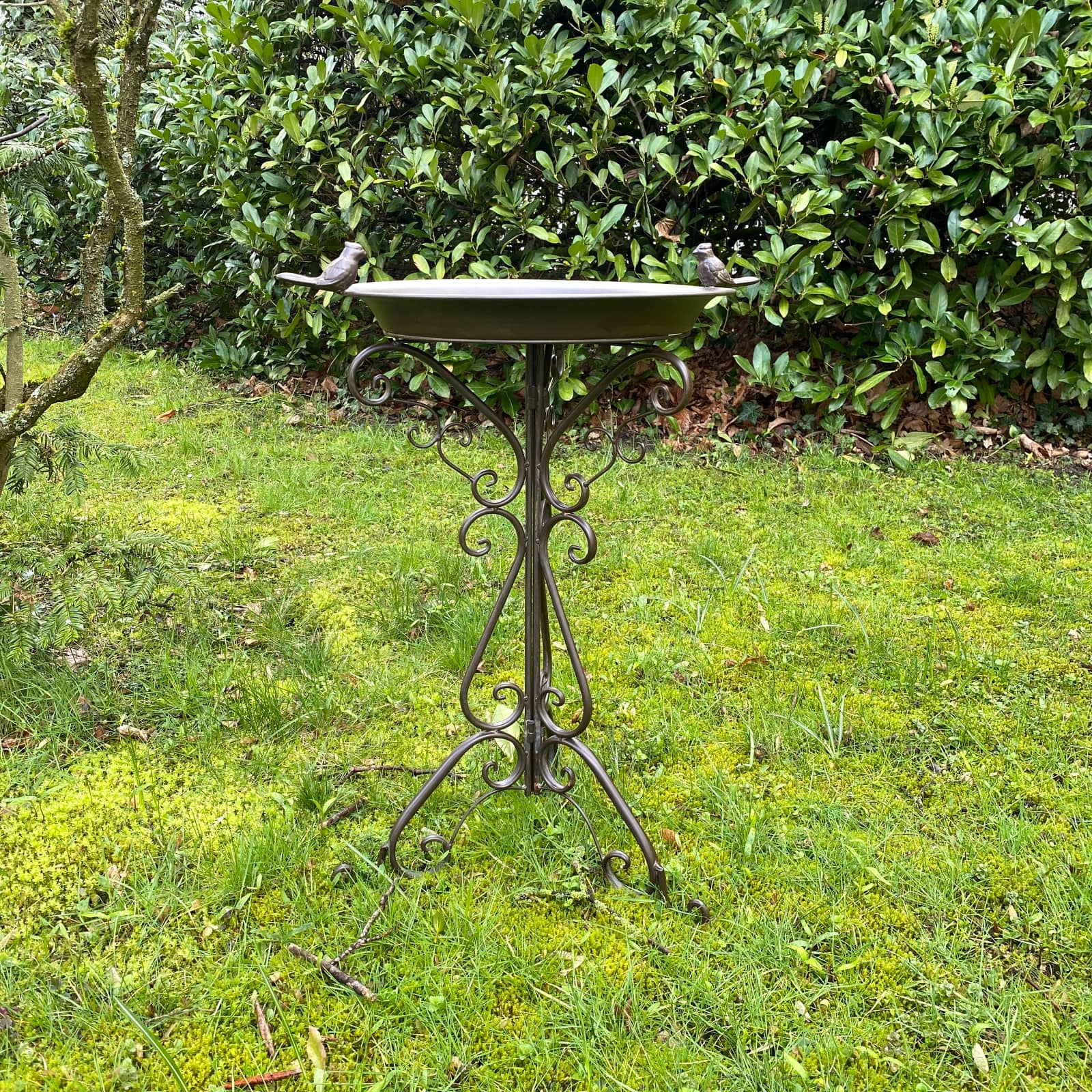 Vogeltränke Vogelbad Garten Vogelbecken Vogel Tränke aus Metall 75cm braun